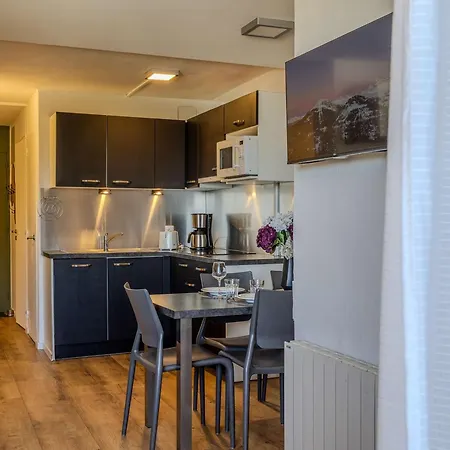 Appartement Rénové, Emplacement Idéal - 6 Pers. - Fr-1-885-71